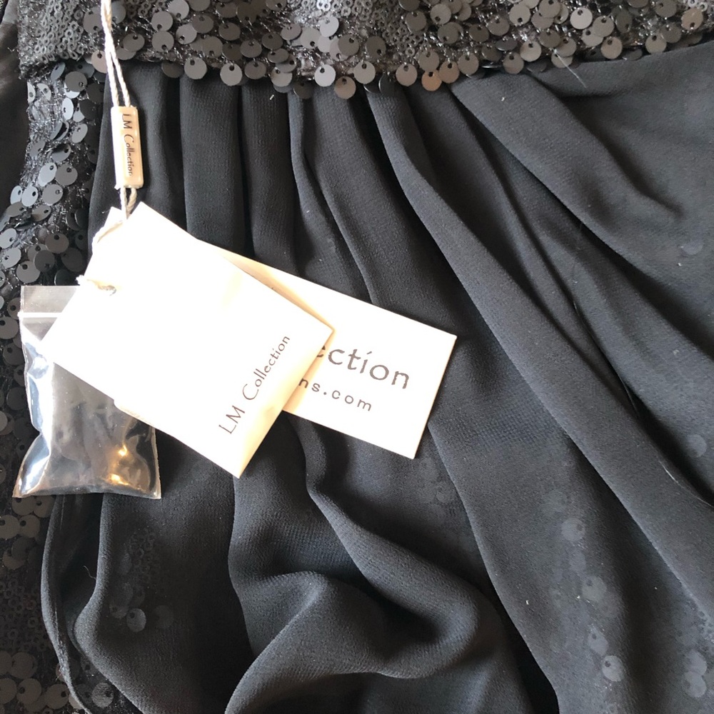 Dress - Picture 4 of 5